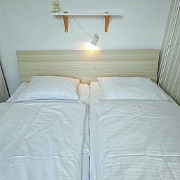 Komfortables Doppelzimmer im Ferienhaus Swalefie, De Dennen, Texel.