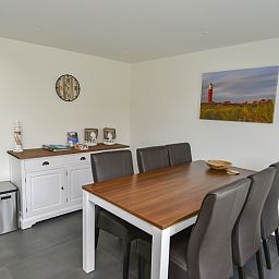 Essecke im Ferienhaus Gortersmient 222, Bungalowpark Gortersmient, De Dennen, Texel.