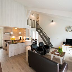 Verblijf 0113298 • Vakantiewoning Texel • Bungalowpark Gortersmient - vakantiehuis Gortersmient 278  • 3 van 11