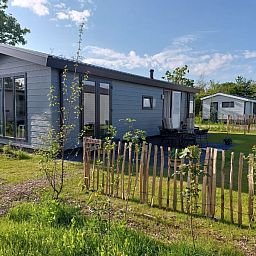 Geniessen Sie die ruhige Umgebung des Vakantiepark de Bremakker - Bosveld 146, einem schoenen Ferienhaus in De Dennen, Texel.