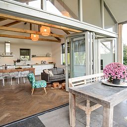 Verblijf 011383 • Vakantiewoning Texel • Bungalowpark Oud Vredelust - Zeeskuum  • 6 van 11