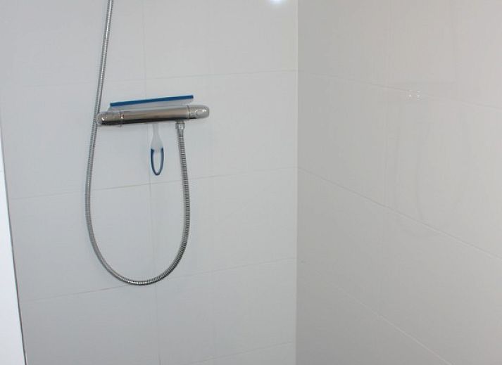 Moderne Kueche in Roggeslootweg 628, De Cocksdorp, Texel, Ferienhaus mit Gartenblick.