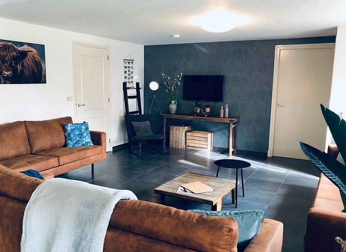 Unieke 12 pers. Farm Lodge De Muy op Hoeve Vianen in De Cocksdorp, Texel biedt een charmante landelijke sfeer.