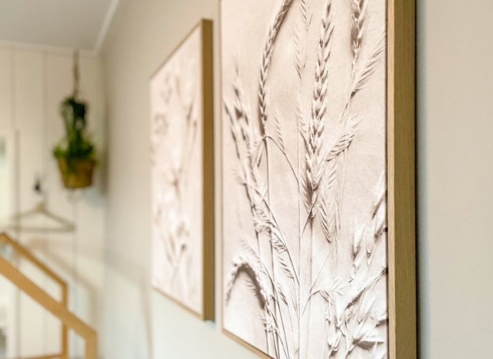 Buiten dineren bij Unieke 12 pers. Farm Lodge De Muy op Hoeve Vianen, De Cocksdorp, Texel.