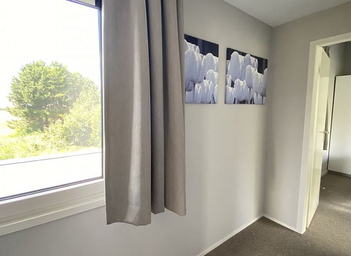 Essen im Freien in der Natur in der luxurioesen 8-Personen-Golfvilla Texel in De Cocksdorp, Wadden Islands.