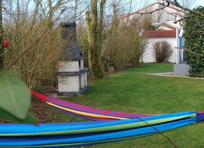 Moderne Kueche in Krim 661 mit Sauna, Stuha und BBQ, ein Bungalow in De Cocksdorp, Texel. Geniessen Sie Komfort auf den Watteninseln.