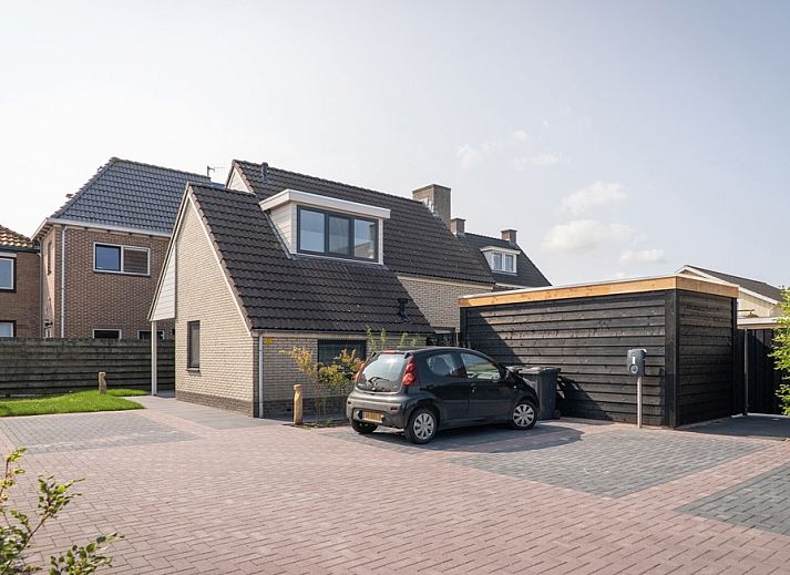 Typ B-12 Hodshonstraat, Ferienhaus in De Cocksdorp, Texel mit grossem Parkplatz und moderner Architektur.