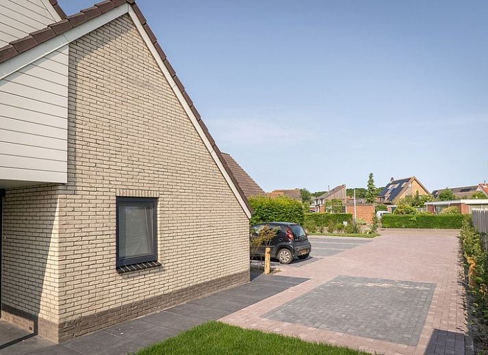 Typ B-12 Hodshonstraat, Ferienhaus in De Cocksdorp, Texel mit grossem Parkplatz und moderner Architektur.