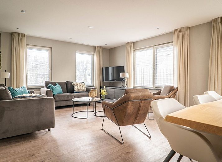 Typ B-12 Hodshonstraat, Ferienhaus in De Cocksdorp, Texel mit grossem Parkplatz und moderner Architektur.