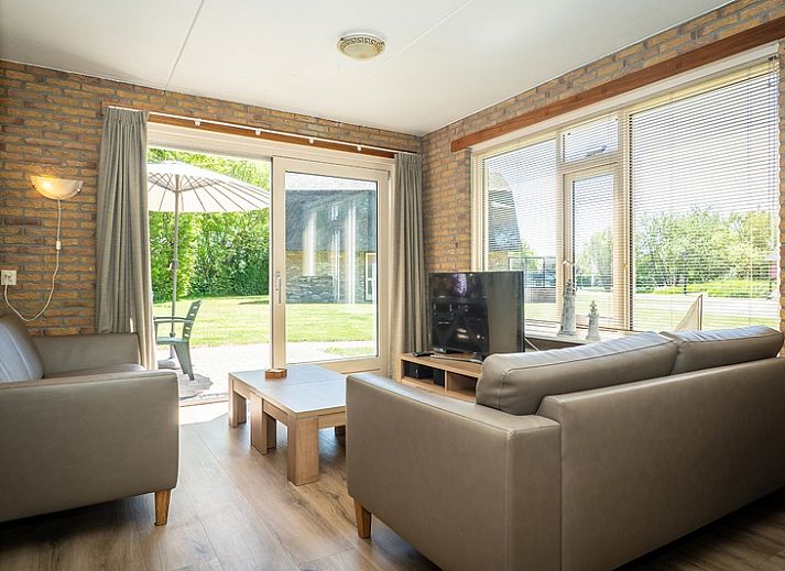 Bungalow De Witte Hoek 5 pers. 142 in De Cocksdorp, Texel, mit grossem Garten und Terrasse.