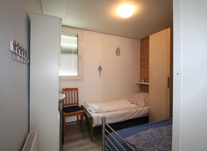 Vorderansicht des Ferienhauses Slufterhoek 064 in De Cocksdorp, Texel auf den Watteninseln.