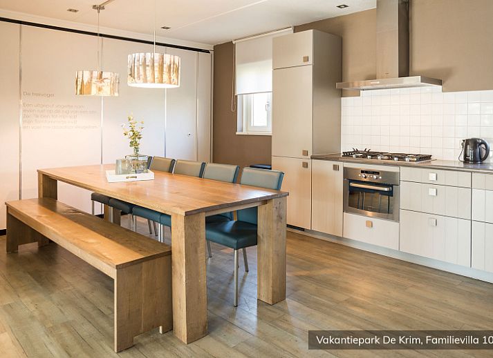 Gezellige slaapkamer in Familievilla 10 persoons, De Cocksdorp, Texel.