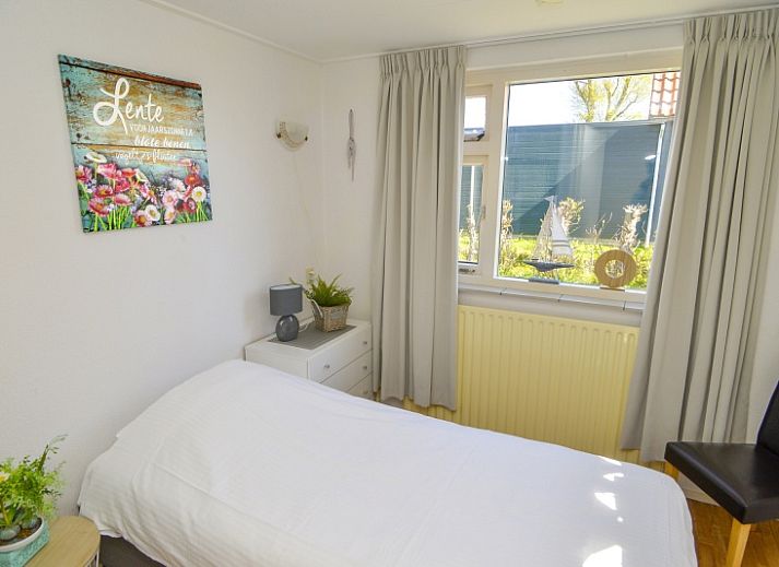 Geniessen Sie die sonnige Terrasse des Ferienhauses Duinviooltje in De Cocksdorp, Texel.