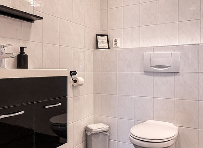 Guest house 0101178 - Holiday property Texel - Vakantiehuis De Roggesloot