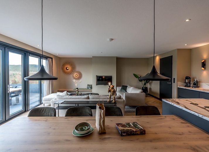 Princenhof 2 in De Cocksdorp, Texel, ein geraeumiges Ferienhaus auf den Watteninseln mit einem grossen Garten und einer Terrasse.