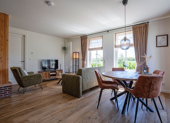 Wohnung A in De Cocksdorp, Texel mit sonniger Terrasse und Garten, ideal fuer einen entspannten Urlaub auf den Watteninseln.