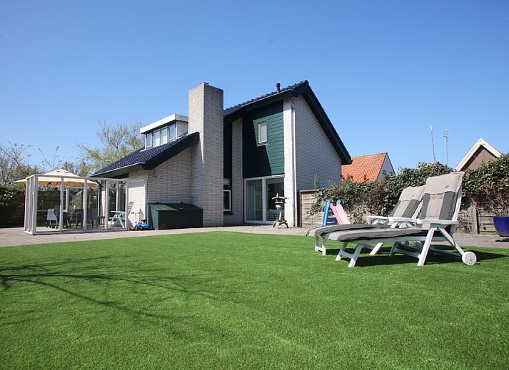 Blom & Co Ferienhaus mit Sonnenterrasse in De Cocksdorp, Texel, Waddeninseln.