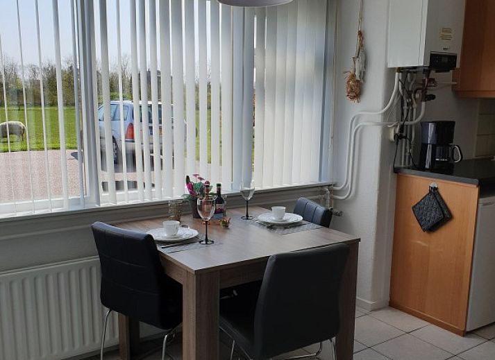 Comfortable sitting area in the cottage of Family Bouthoorn in Zuid-Eierland, Texel.