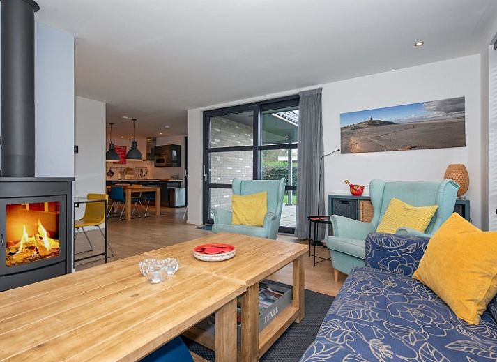 Ferienhaus Slufteroord 240 in De Cocksdorp, Texel mit grossem Garten und moderner Architektur.