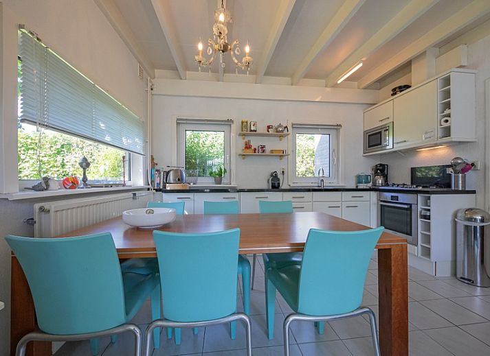 Geraeumiges Wohnzimmer im Bungalowpark Slufteroord Holiday home 300, De Cocksdorp, Texel.