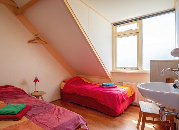 Grosszuegiger Aussenbereich im Ferienhaus Ganzenvlucht, De Cocksdorp, Texel, ideal zum Entspannen in der Natur.