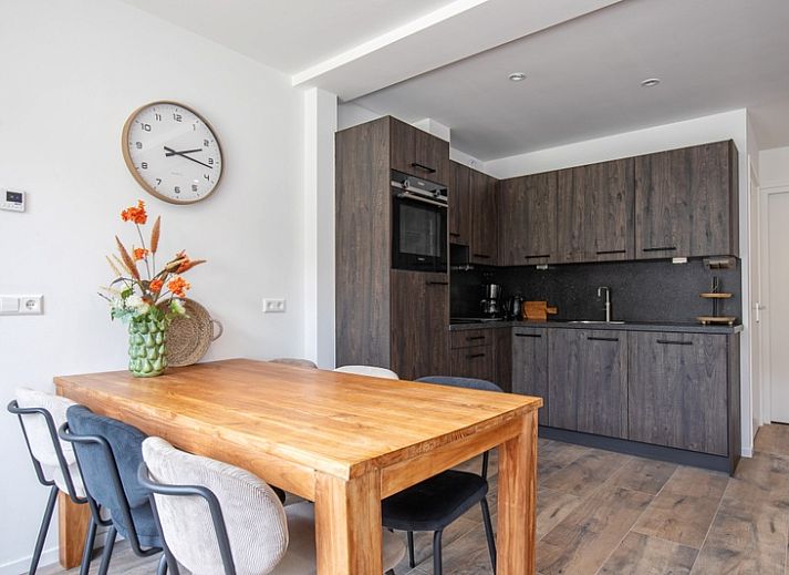 Vakantiehuis Slufterhoek 104 in De Cocksdorp Texel met ruime tuin en terras voor ontspannen verblijf op de Waddeneilanden.