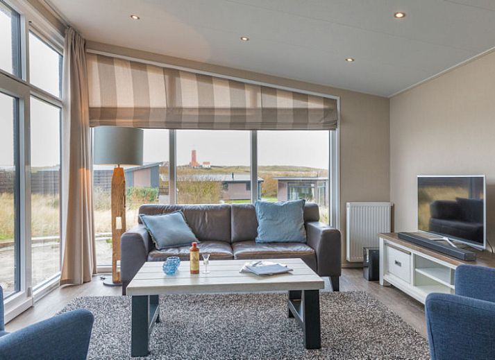 Chalet 05 Nevada in De Cocksdorp Texel met modern terras en tuin, ideaal vakantiehuis op Waddeneilanden.