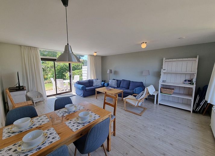 Bungalowpark Tamarisk - Bungalow 178 in De Cocksdorp Texel mit sonniger Terrasse und modernem Aussenbereich.