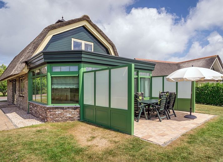 Gemuetliches Wohnzimmer in Villa De Witte Hoek Wintergarten haustierfrei, Ferienhaus in De Cocksdorp, Texel.