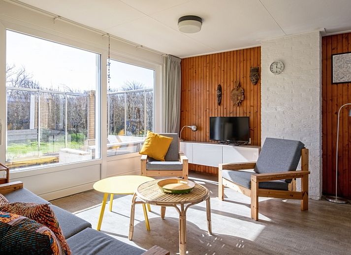 Bungalowpark Slufteroord - Ferienhaus Slufteroord 292 in De Cocksdorp, Texel mit gruenem Garten und Terrasse.