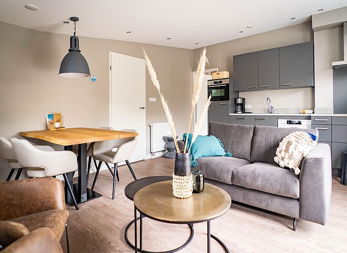 Guest house 0101750 - Apartment Texel - Stoeterij C65