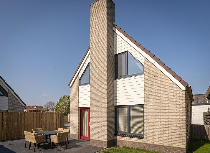 Guest house 0101753 - Bungalow Texel - Hodshonstraat B-12
