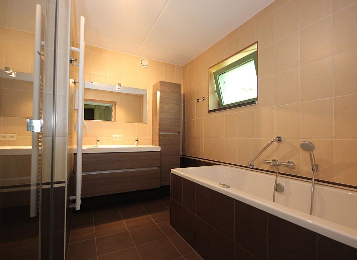 Unterkunft 0101772 - Ferienhaus Texel - De Witte Hoek villa 170m2 138