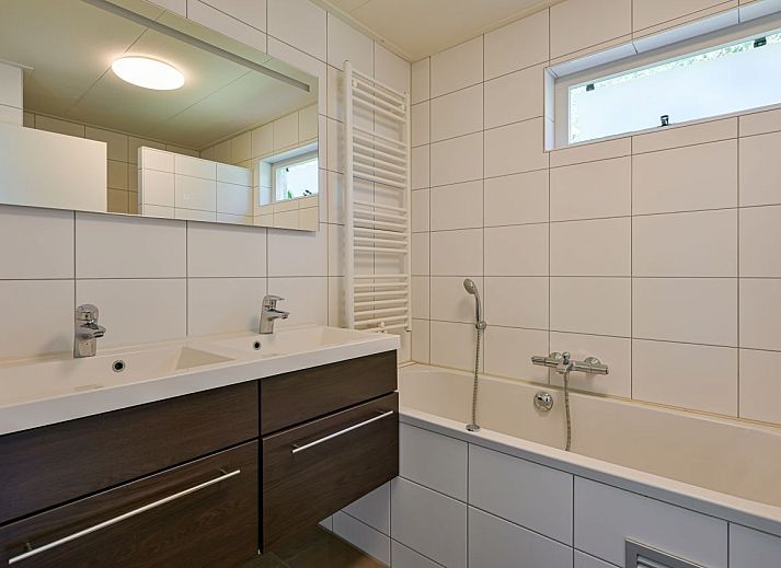 Verblijf 010207 - Vakantiewoning Texel - Vrijstaande woning in De Koog