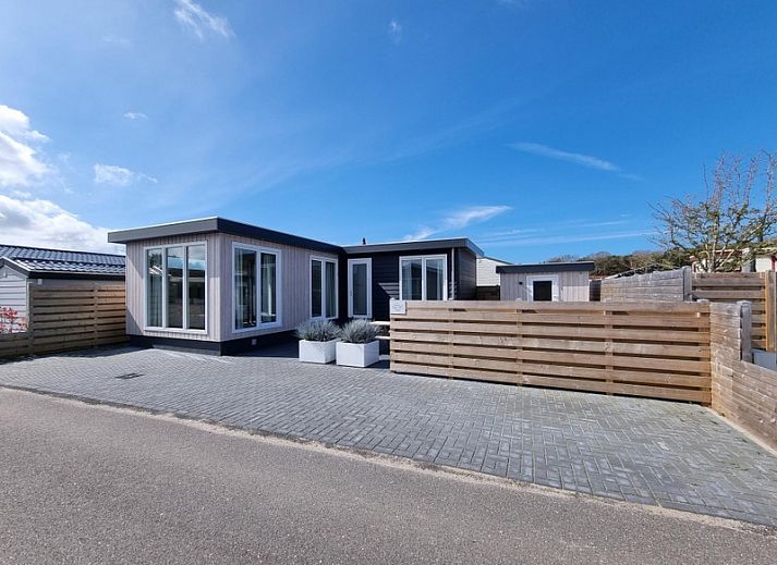 Chaletpark Bregkoog - Chalet Bregkoog 119 with modern look in De Koog, Texel, Wadden Islands.