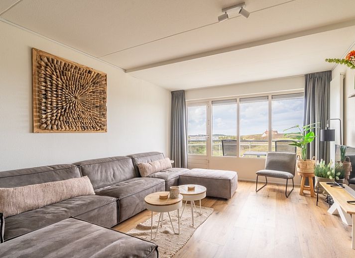 Cozy living room with sea view in Apartment Juliana 086, De Koog, Texel, Wadden Islands.