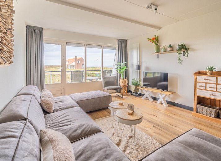 Cozy living room with sea view in Apartment Juliana 086, De Koog, Texel, Wadden Islands.