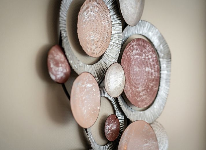 Stijlvolle woonkamer in Bungalow 15a, De Koog, Texel met comfortabele zitruimte.