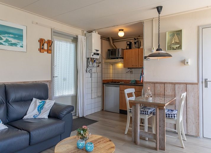 Sunny terrace at Bungalow 9708 in De Koog Texel, ideal for relaxation on the Wadden Island.