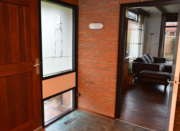 Vacation home Orchismient 28 in De Koog Texel with spacious garden and green surroundings.