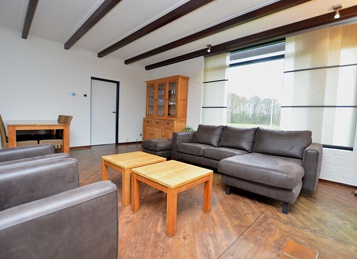 Vacation home Orchismient 28 in De Koog Texel with spacious garden and green surroundings.