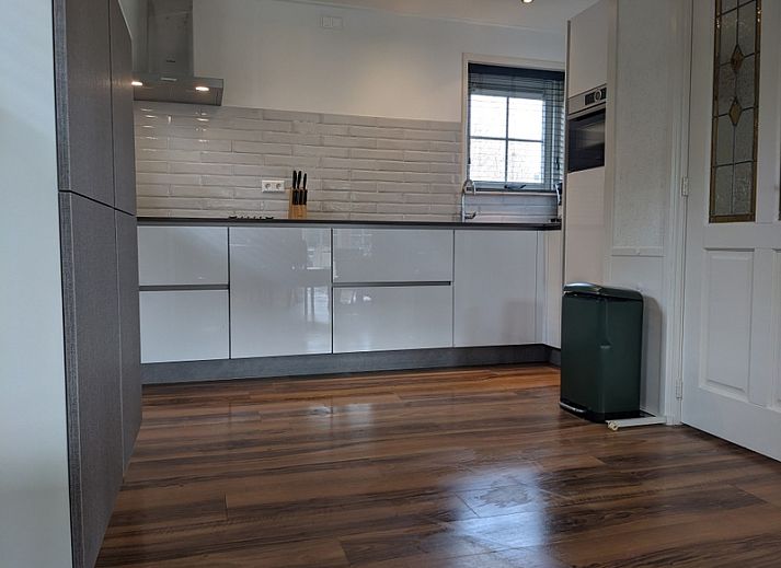 D' Duinster vacation home with terrace in De Koog, Texel, ideal for relaxation on the Wadden Islands.