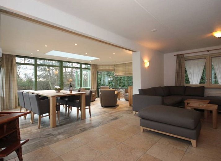 Guest house 01022526 - Holiday property Texel - 6 Persoons luxe villa met serre en sauna