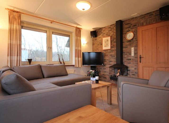 Unterkunft 01022527 - Ferienhaus Texel - 6 Persoons luxe villa met sauna