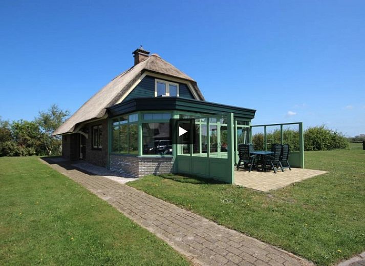 Verblijf 01022528 • Vakantiewoning Texel • 6 Persoons villa met veel luxe