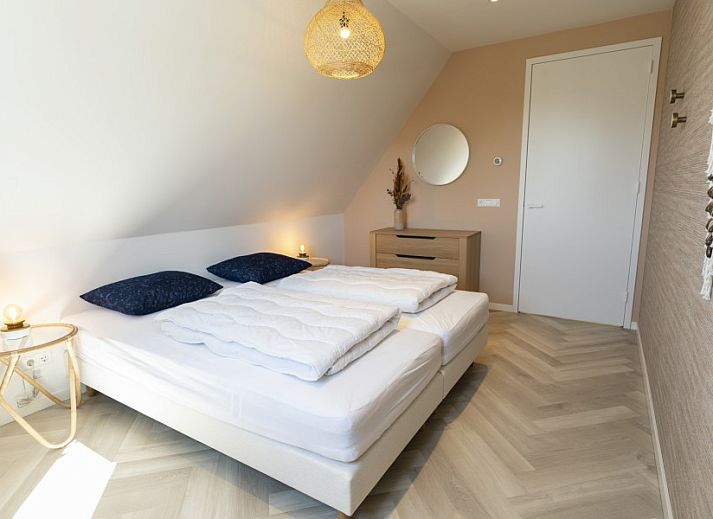 Guest house 01022535 - Holiday property Texel - Vakantiepark So What, Villa 8 Pers.