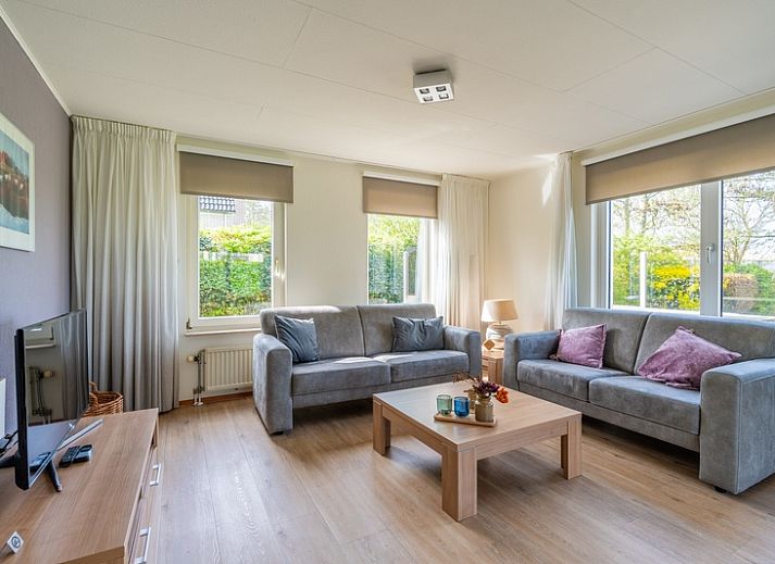 Vacation home Honeysuckle 63 in De Koog, Texel with spacious garden and sunny veranda.