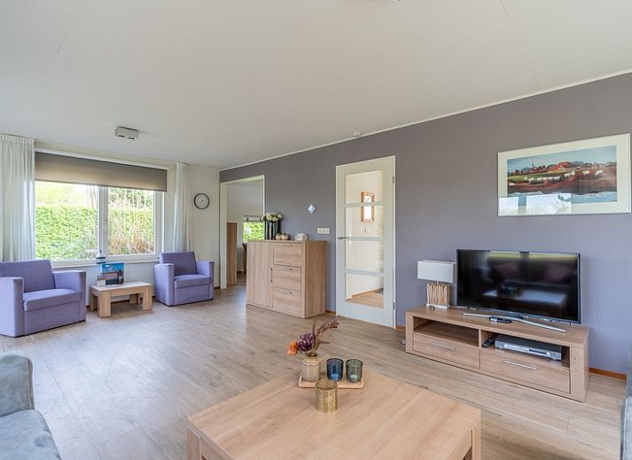 Vacation home Honeysuckle 63 in De Koog, Texel with spacious garden and sunny veranda.