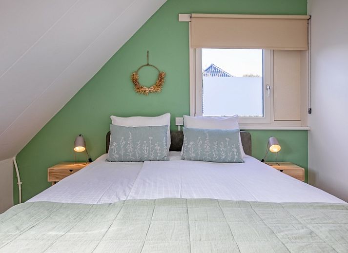 Modern kitchen in De Veldleeuwerik vacation home, De Koog, Texel