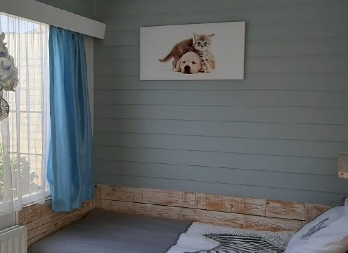 Spacious terrace at Apartment Duinzee Texel, De Koog, ideal for relaxing outside in the sun on the Wadden Islands.